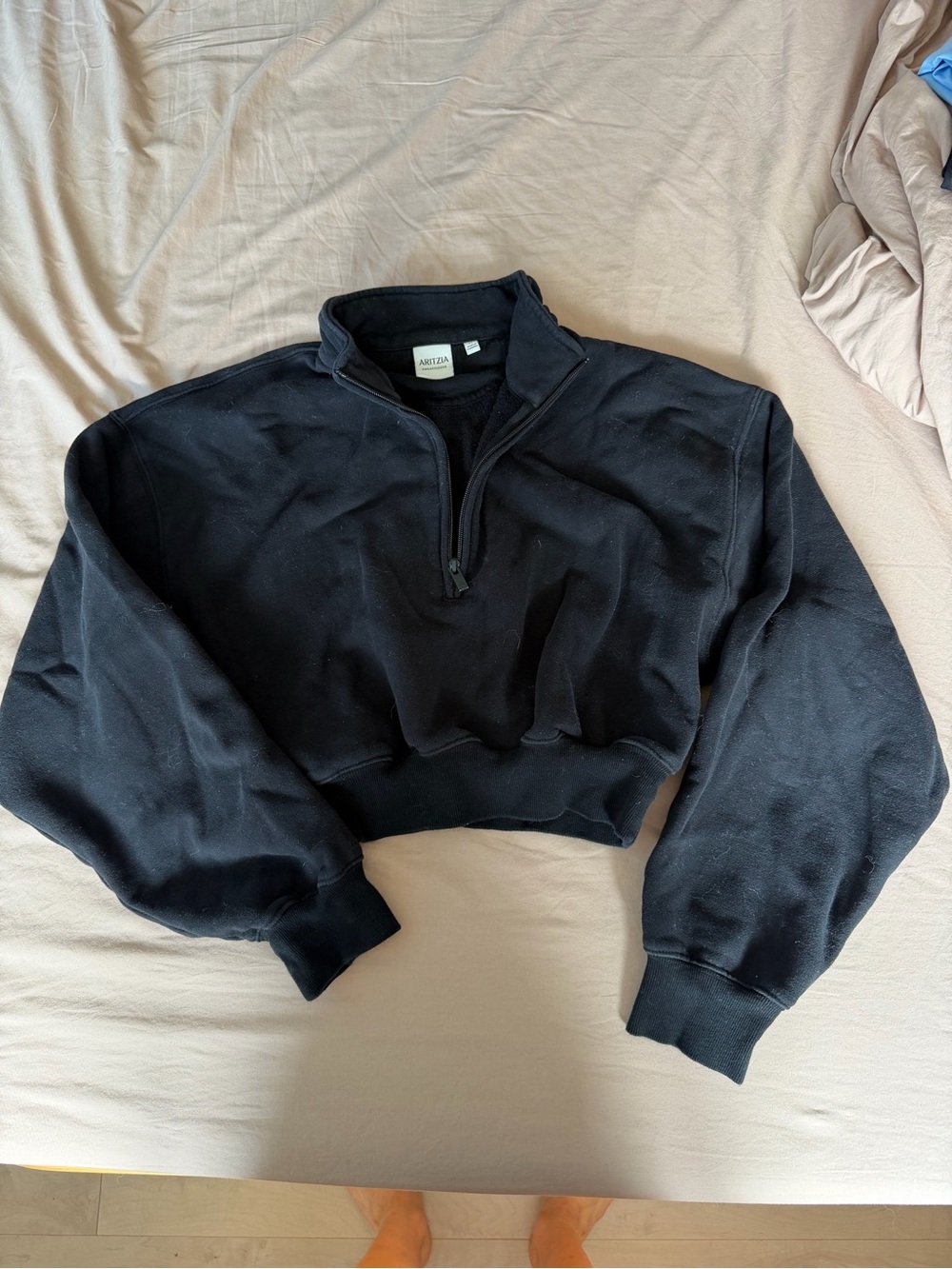 Aritzia Sweatfleece Black Quarter-Zip Cropped Sweatshirt
